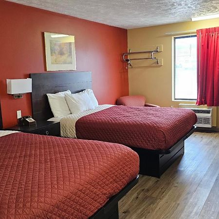 Budgetel Inn & Suites Fort Scott Ngoại thất bức ảnh